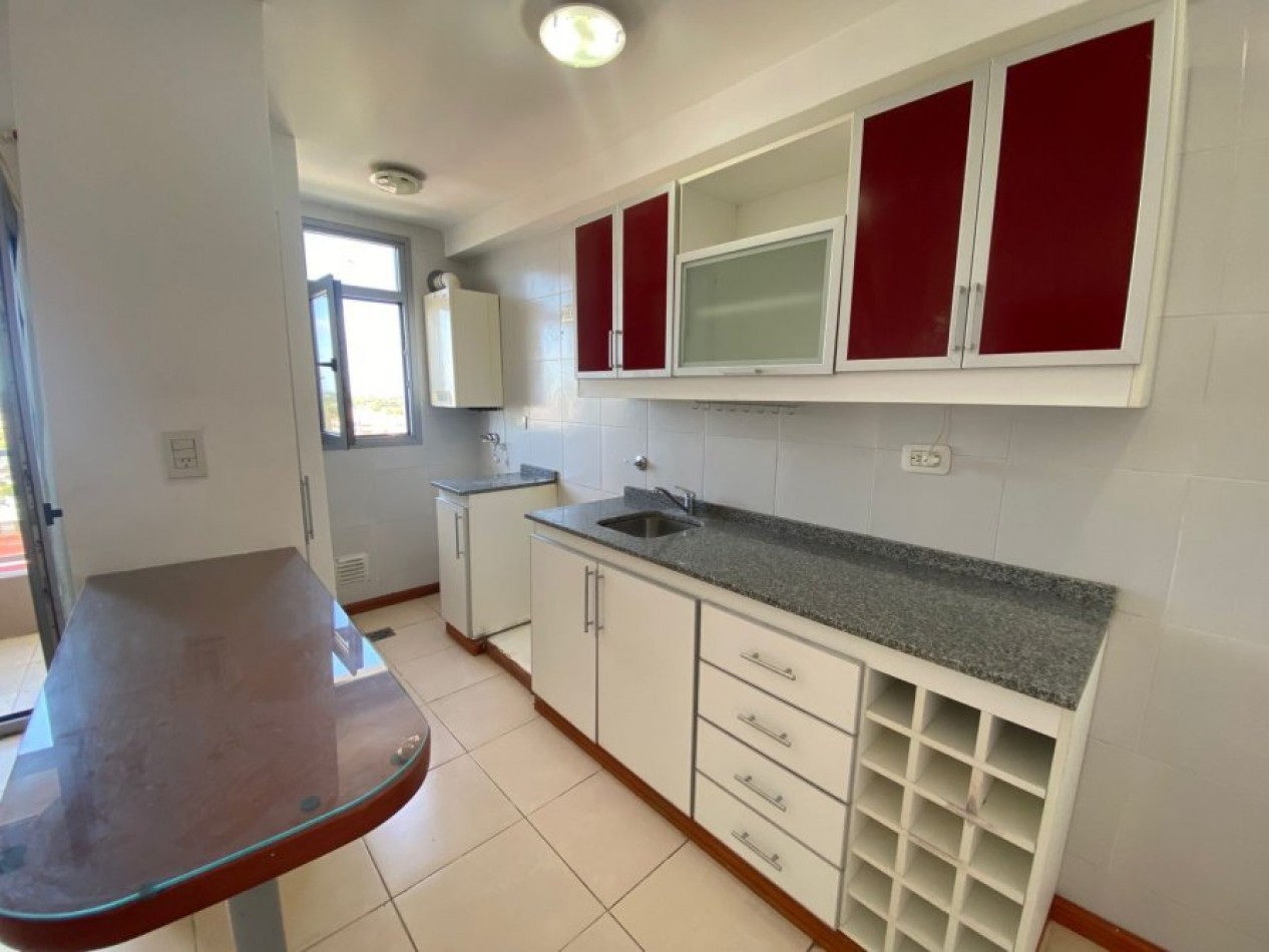 DPTO DE CATEGORIA C/ VISTA AL MAR EN LA COSTA CON ESPECTACULAR PARQUE C/ PISCINA