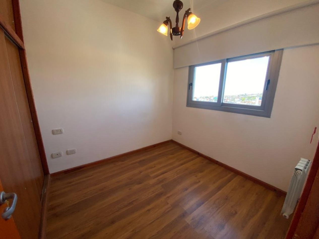 DPTO DE CATEGORIA C/ VISTA AL MAR EN LA COSTA CON ESPECTACULAR PARQUE C/ PISCINA