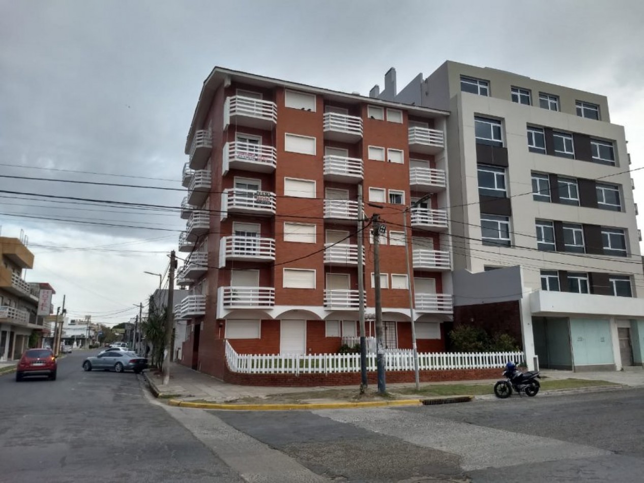 VENTA EN LA COSTA DPTO FRENTE AL MAR 2 AMB+ DORMI C/GAS NATURAL
