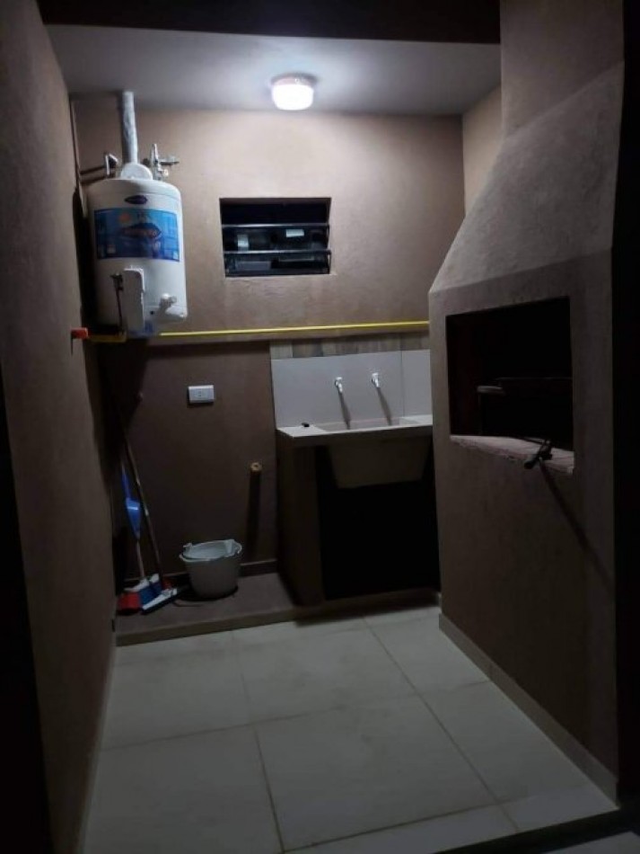 VENTA EN COSTA DEL ESTE, TRIPLEX 4 DORMITORIOS A ESTRENAR