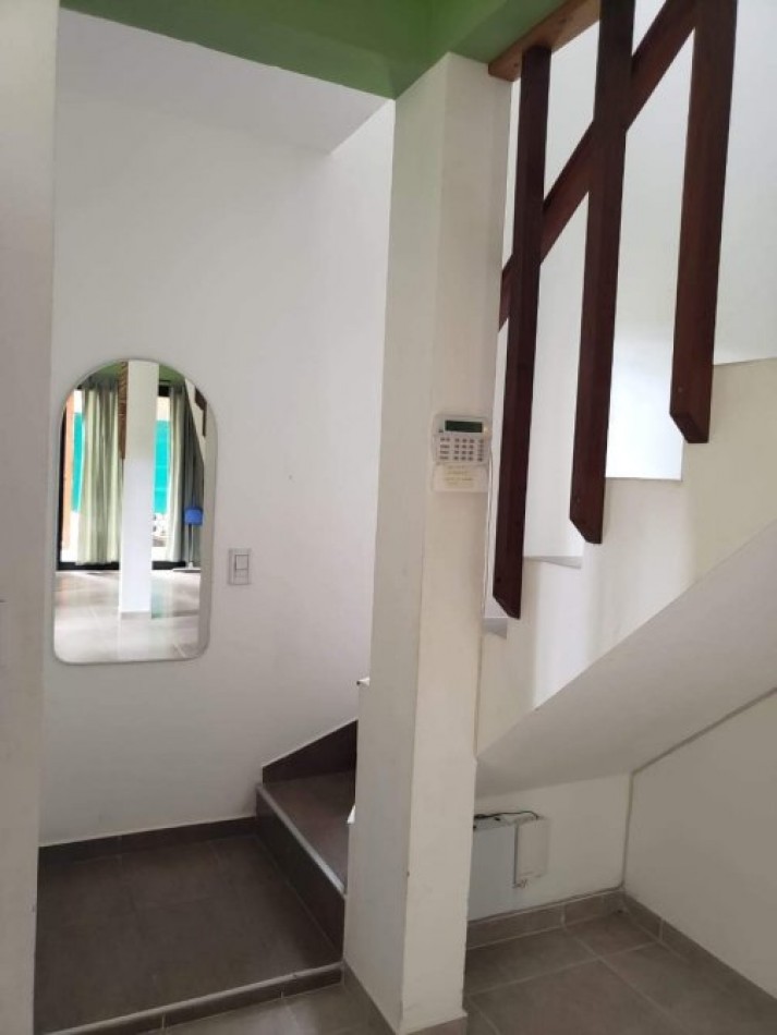VENTA EN COSTA DEL ESTE, TRIPLEX 4 DORMITORIOS A ESTRENAR