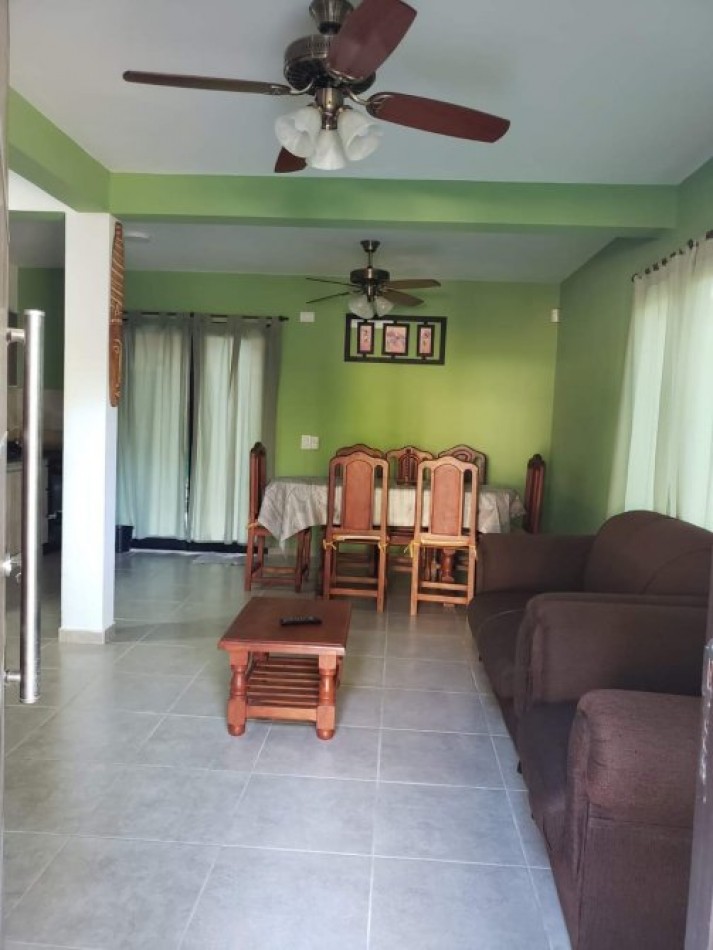 VENTA EN COSTA DEL ESTE, TRIPLEX 4 DORMITORIOS A ESTRENAR