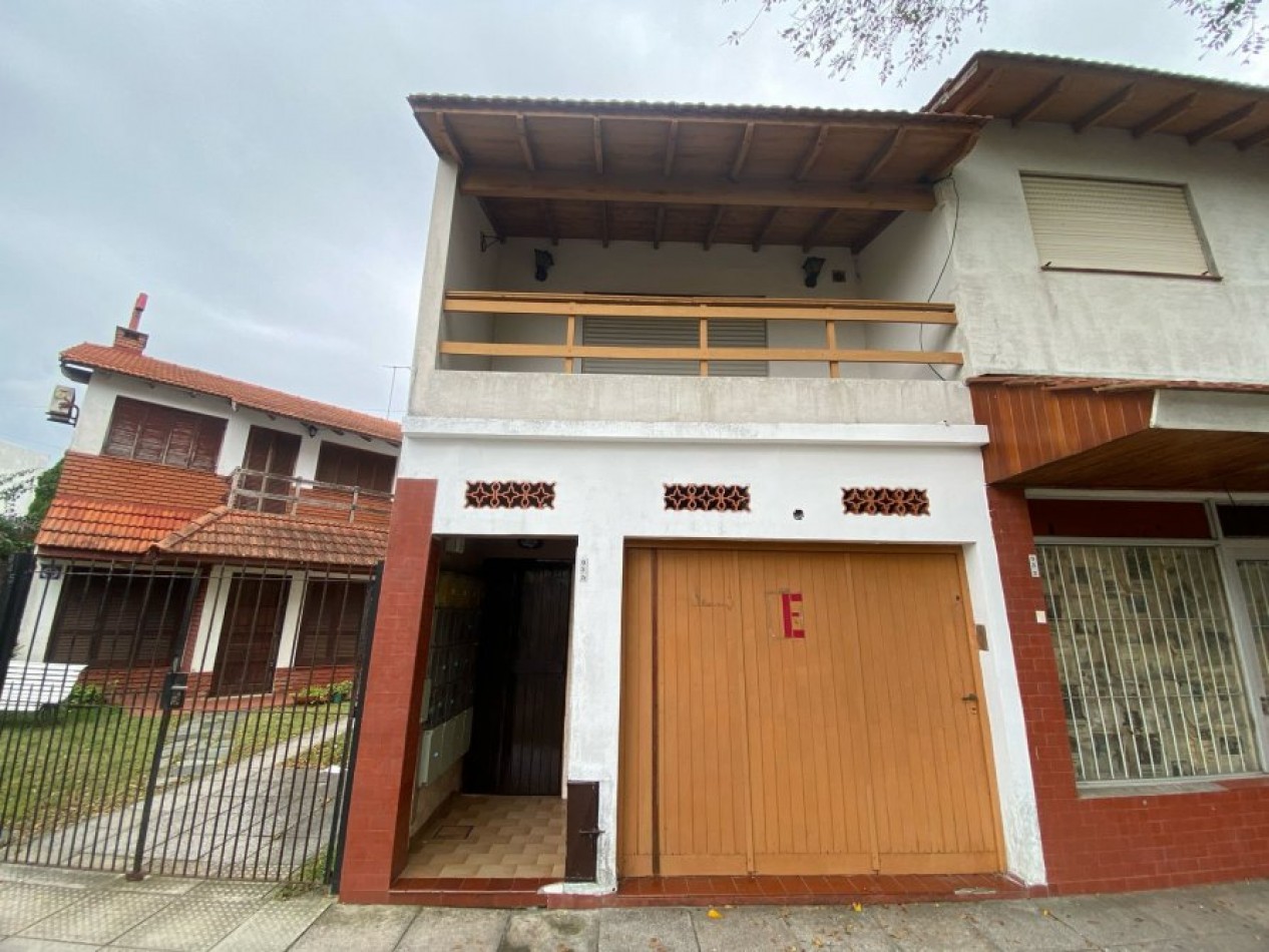 VENTA EN SANTA TERESITA, DEPARTAMENTO 2 AMBIENTES, BUENA UBICACION