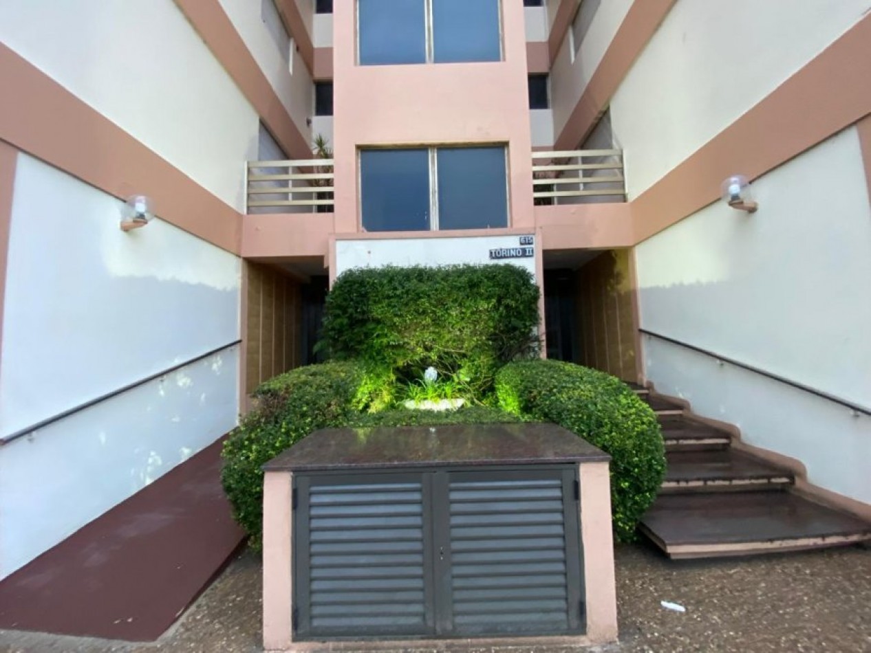 VENTA LA COSTA AMPLIO MONOAMBIENTE C/COCINA SEPARADA