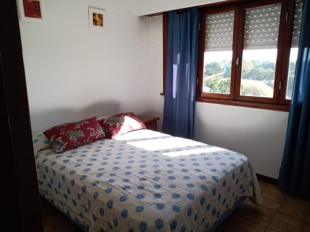 DEPARTAMENTO 2 AMBIENTES CON COCHERA ZONA CENTRO A METROS DEL MAR