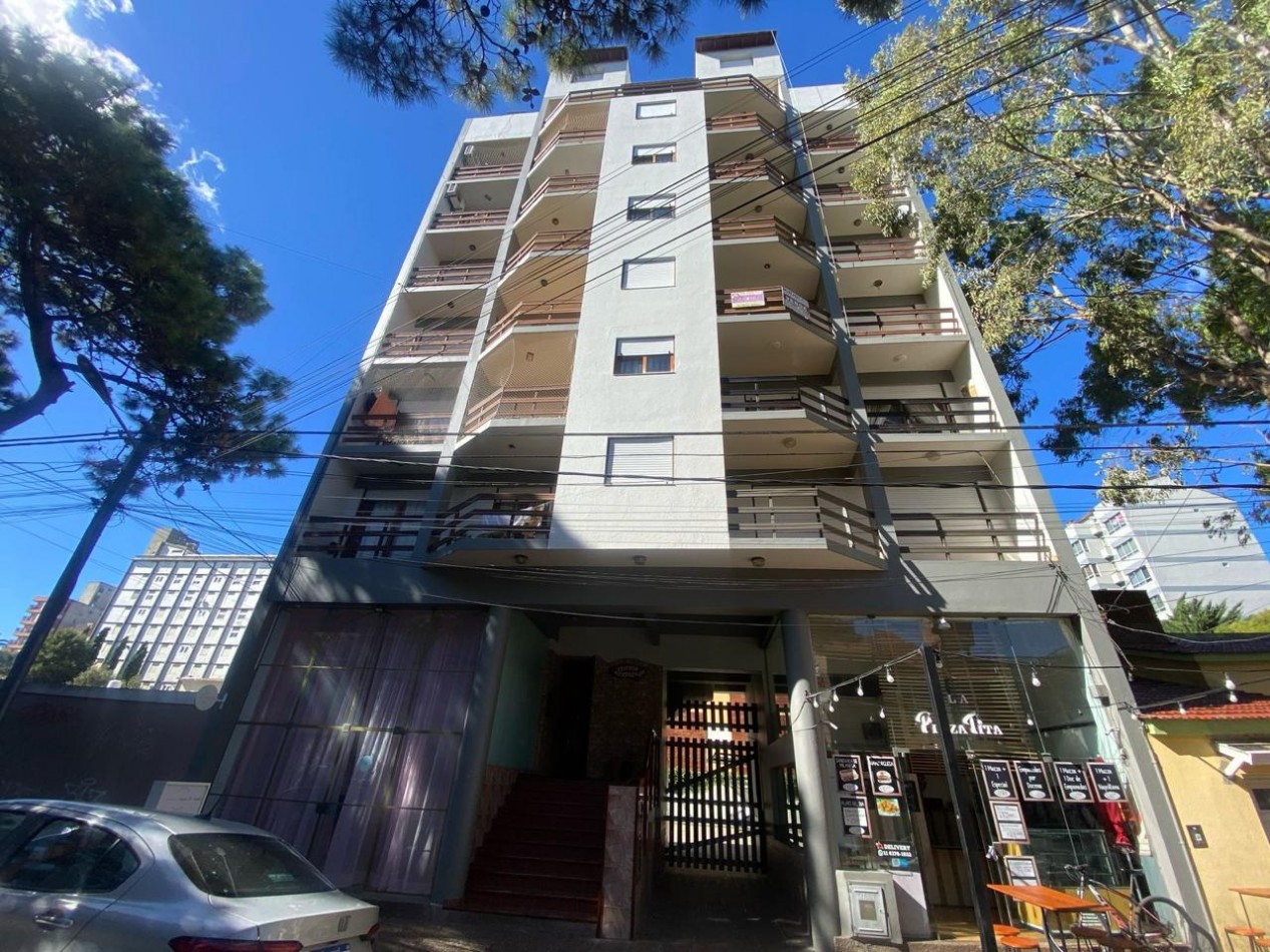 DEPARTAMENTO 4 AMBIENTES CON BALCON