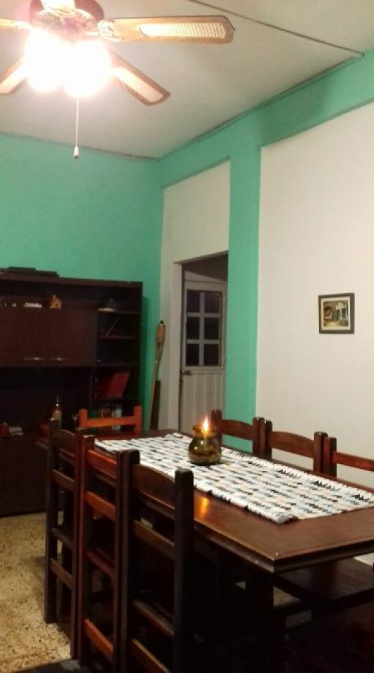 Venta En Santa Teresita, Casa C/ Cochera, Parque Y Gas Natural