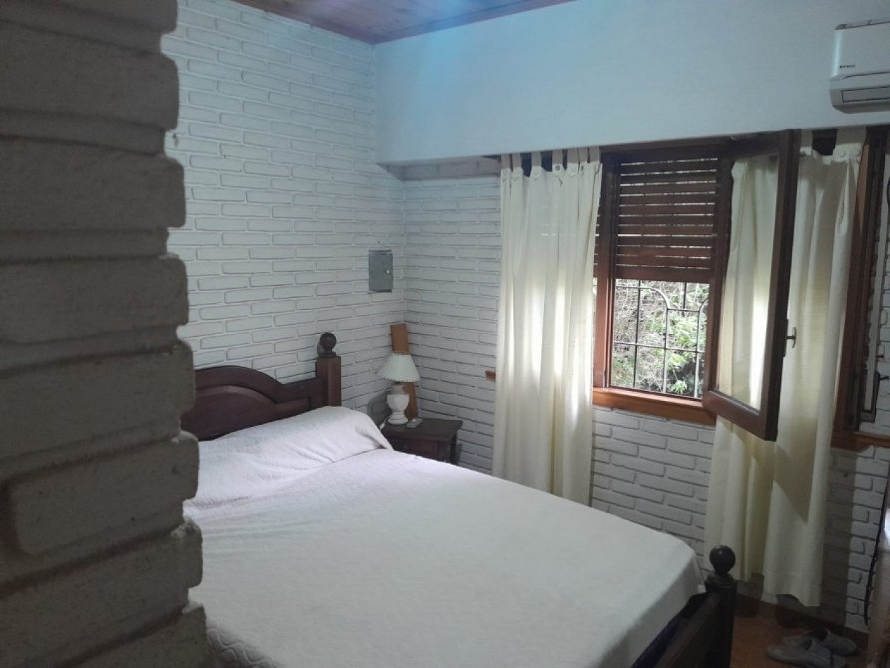 Venta Chalet en La Costa, 3 Ambientes con Garaje y Quincho