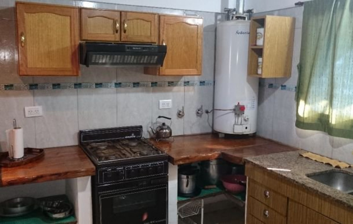 VENDO EN LA COSTA REGIO CHALET + CABAÑA Y GARAGE CERCA DEL MAR