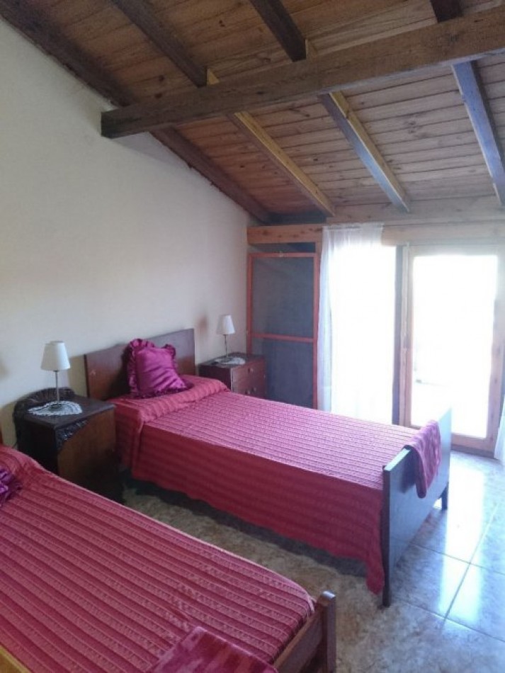VENDO EN LA COSTA REGIO CHALET + CABAÑA Y GARAGE CERCA DEL MAR