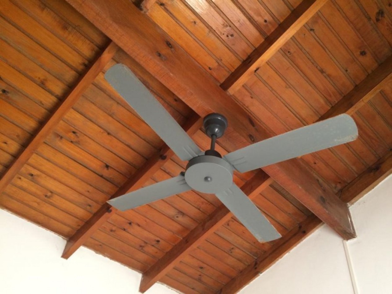 VENTA EN LA COSTA CASA 4 AMBIENTES FRENTE AL MAR