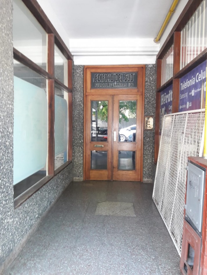 MONOAMBIENTE CENTRICO