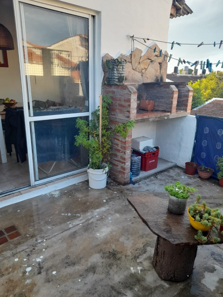 LOCAL Y DEPARTAMENTOS