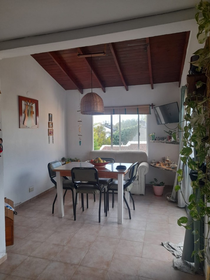 LOCAL Y DEPARTAMENTOS