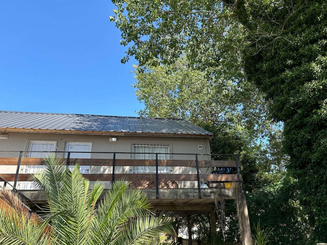 LOCAL COMERCIAL CON VIVIENDAS