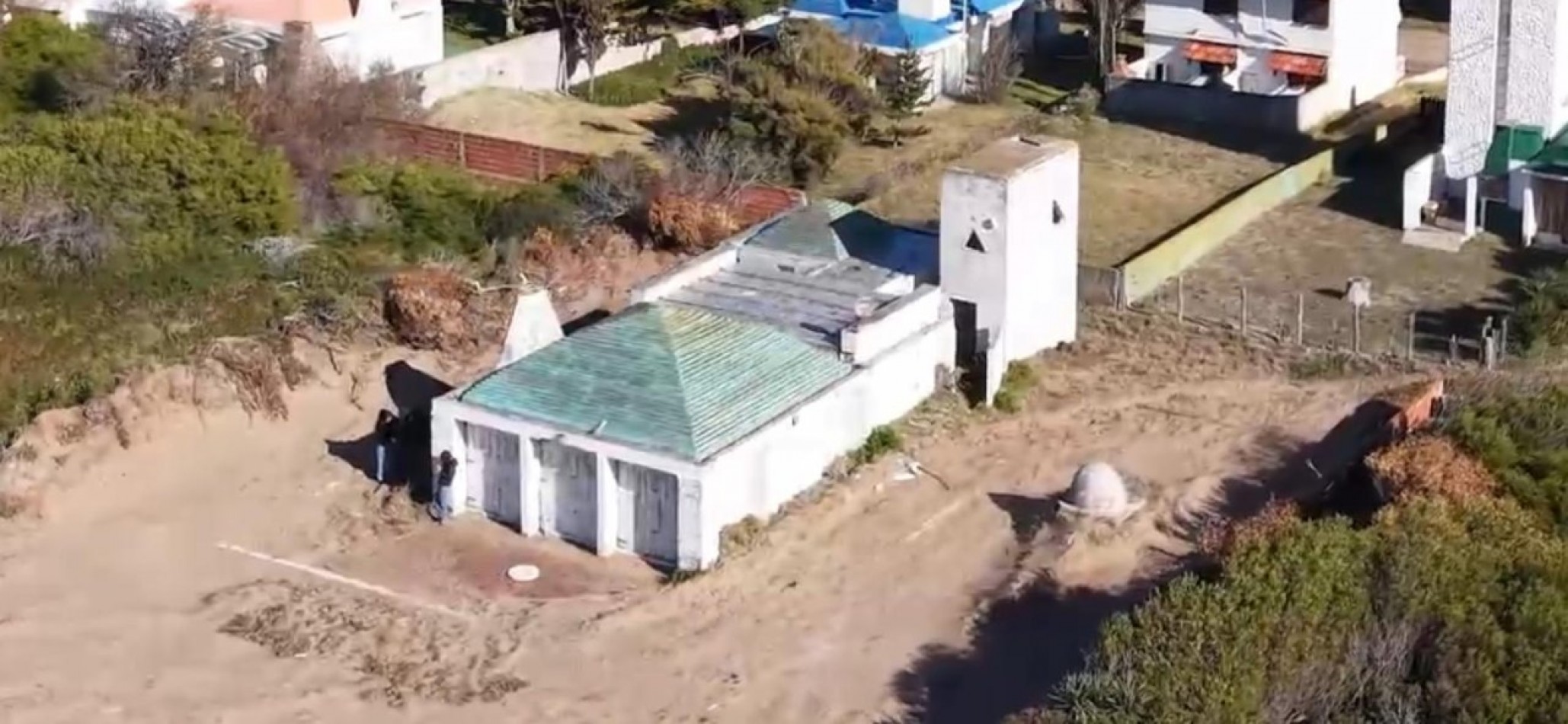 VENDE AMANECER EN LA COSTA