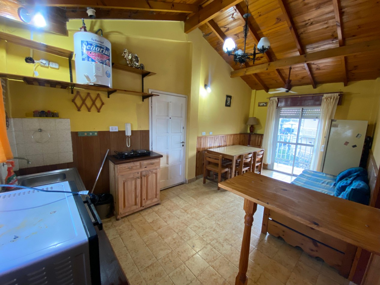 VENTA EN SANTA TERESITA AMPLIO DEPTO 2 AMBIENTES, CERCA DEL MAR