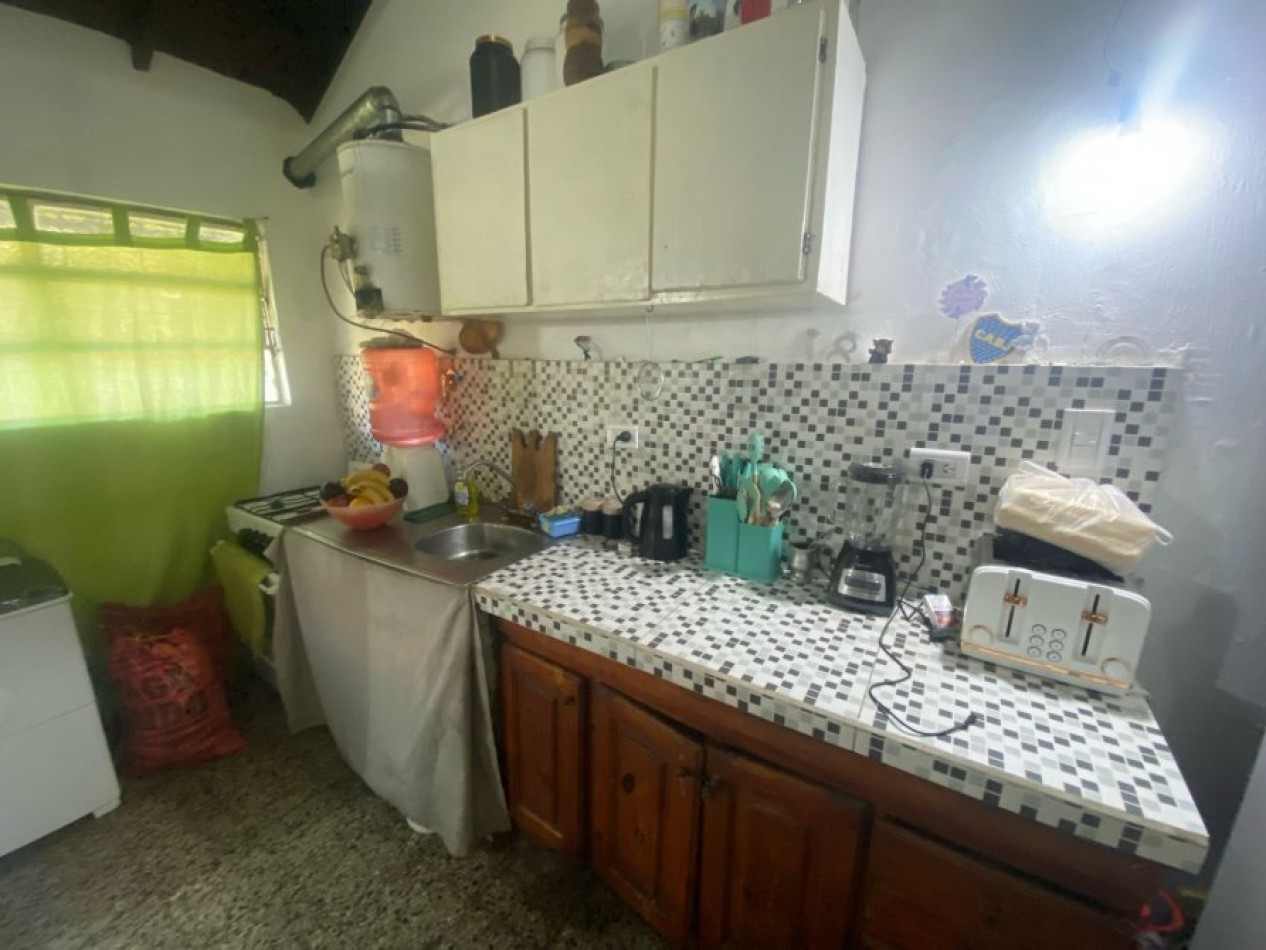 VENTA EN LA COSTA DUPLEX + MONOAMBIENTE, ZONA RESIDENCIAL