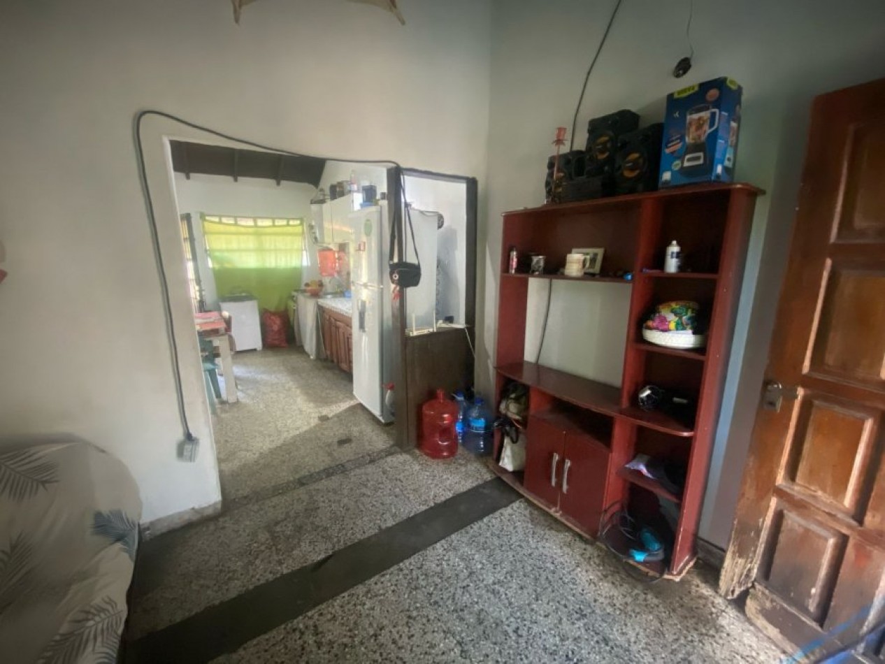 VENTA EN LA COSTA DUPLEX + MONOAMBIENTE, ZONA RESIDENCIAL