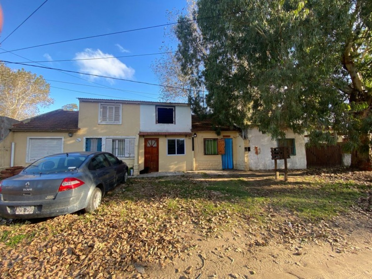 VENTA EN LA COSTA DUPLEX + MONOAMBIENTE, ZONA RESIDENCIAL