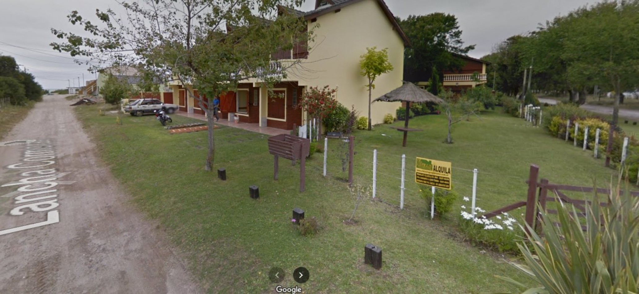 5 TRIPLEX C/DETALLES DE CATEGORIA 4 AMB, EXCELENTE UBICACION C/ PARQUE LIBRE