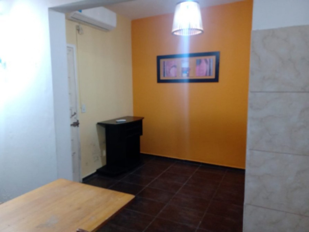 VENTA EN BLOCK 2 DEPTOS PH 4 Y 2 AMBIENTES, SANTA TERESITA