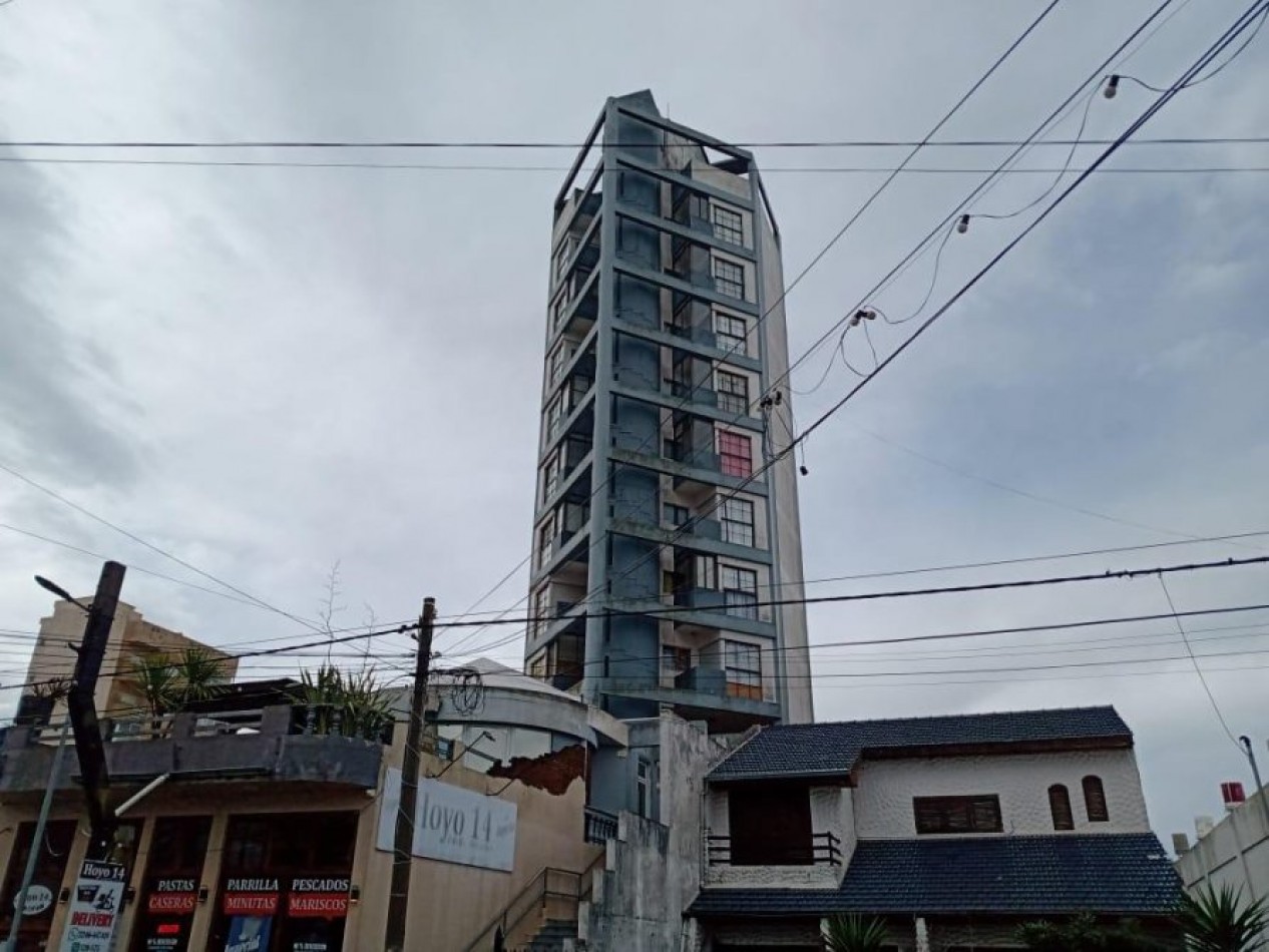 Venta en La Costa, Depto con Hermosa Vista Al Mar y Ciudad