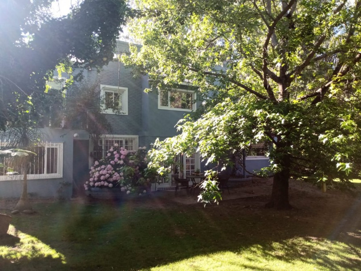 VENTA SANTA TERESITA, CHALET + CABAÑAS C/ PARQUE Y PISCINA, IDEAL VIV. / RENTA / HOTEL / GASTRONOMIA