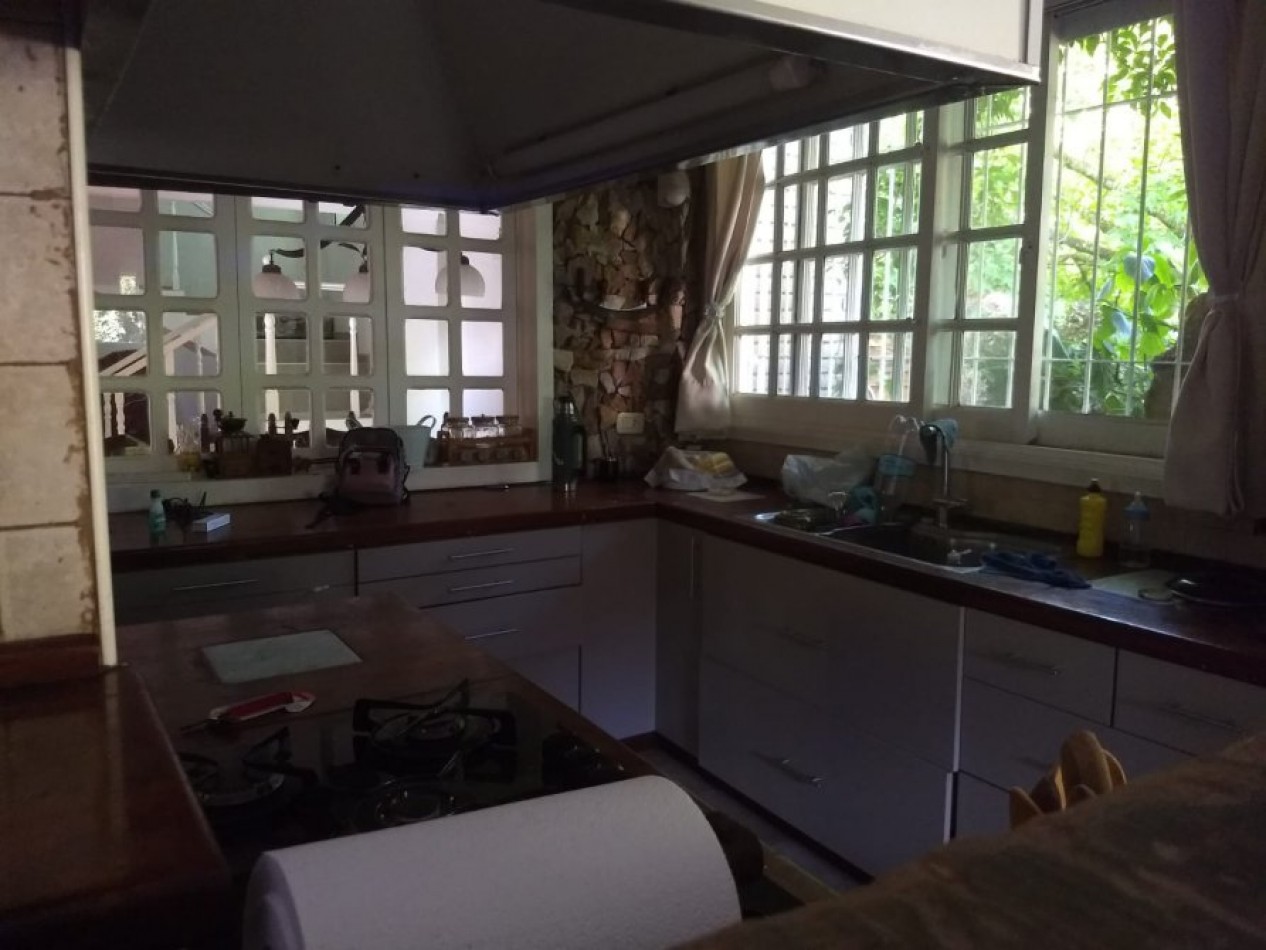 VENTA SANTA TERESITA, CHALET + CABAÑAS C/ PARQUE Y PISCINA, IDEAL VIV. / RENTA / HOTEL / GASTRONOMIA