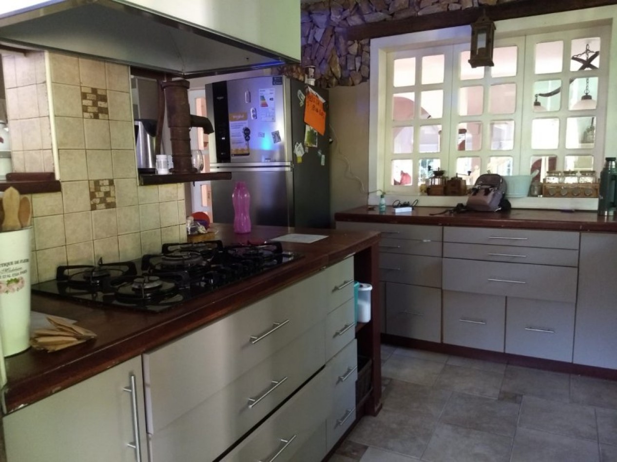 VENTA SANTA TERESITA, CHALET + CABAÑA 2 AMBIENTES CON PARQUE IDEAL VIVIENA / RENTA / HOTEL , ETC