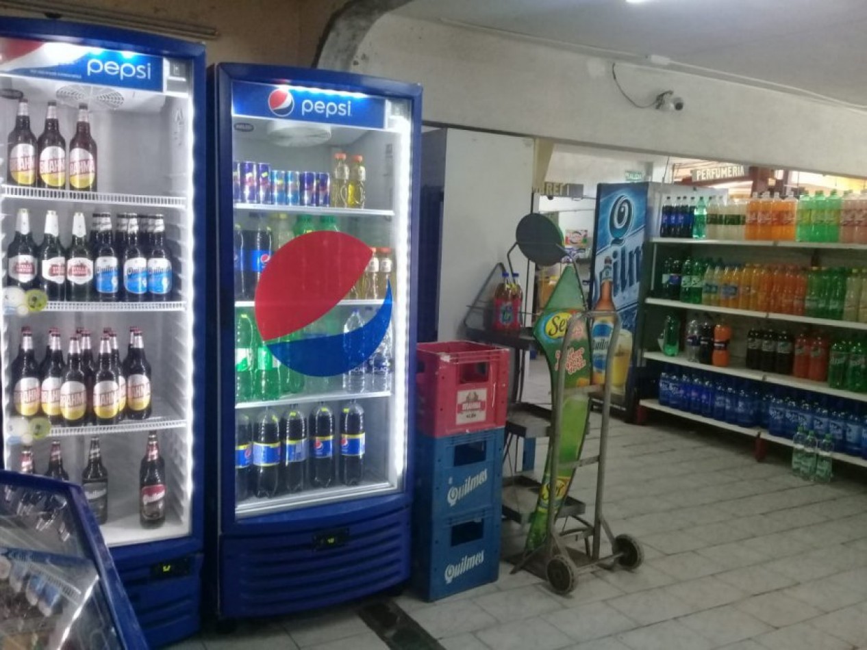 VENDO URGENTE EN FUNCIONAMIENTO, SUPERMERCADO EN LA COSTA, FACILIDADES