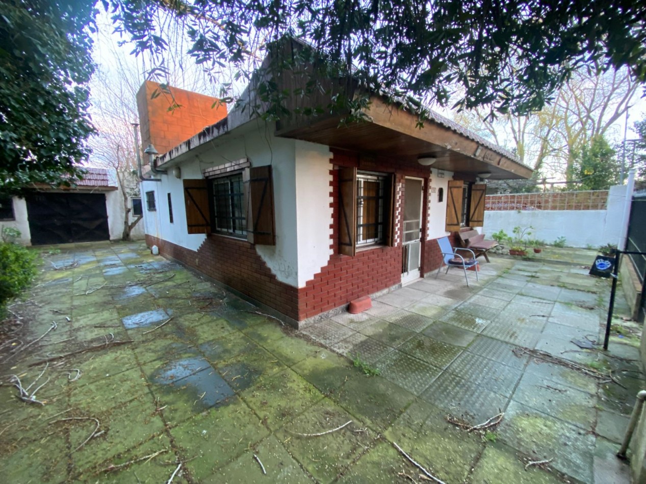 VENDO CASA EN LA COSTA, 3 AMBIENTES CON GAS NATURAL, OPORTUNIDAD