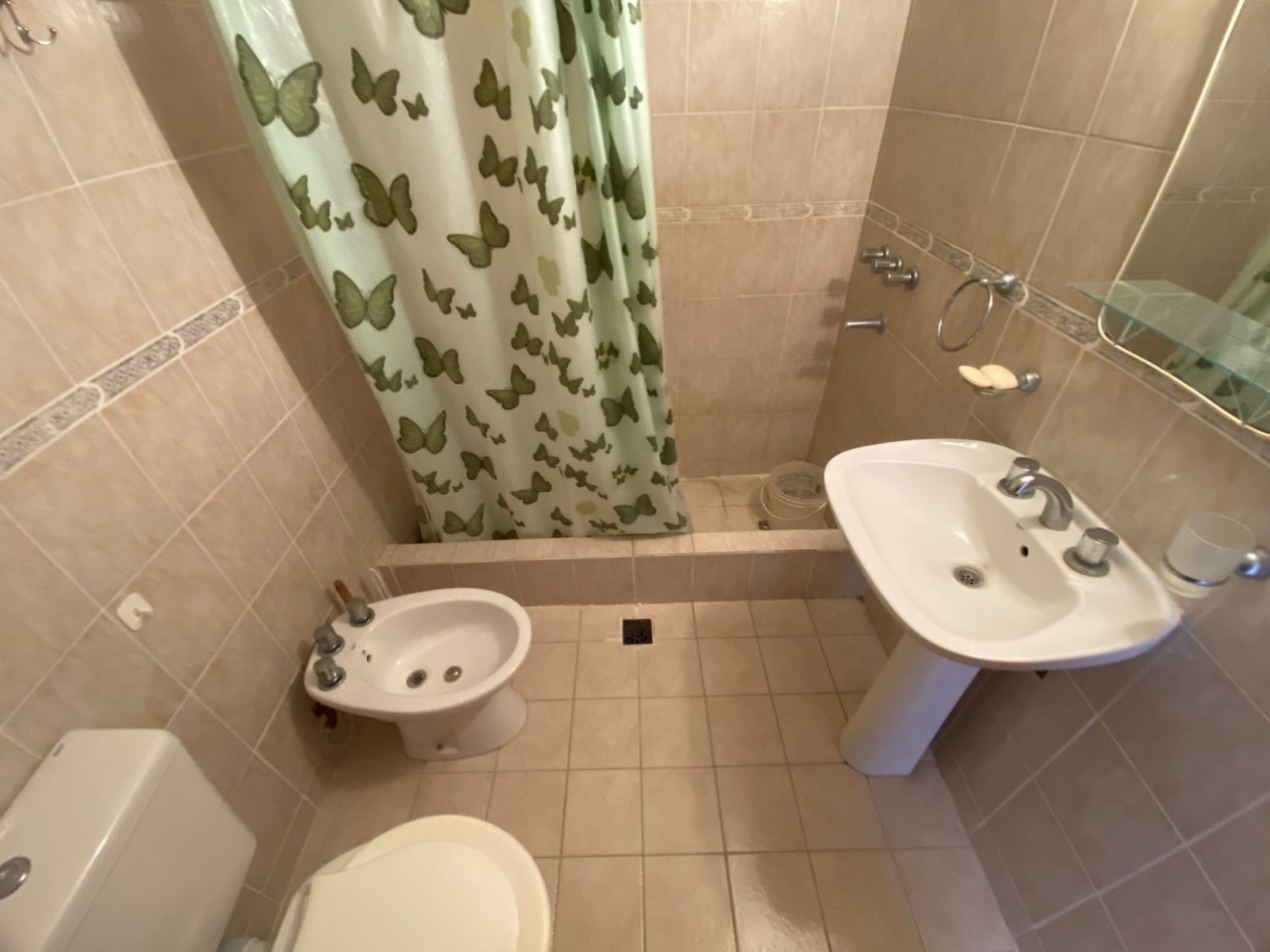 VENTA EN SANTA TERESITA DUPLEX CERCA DEL MAR CON GAS NATURAL