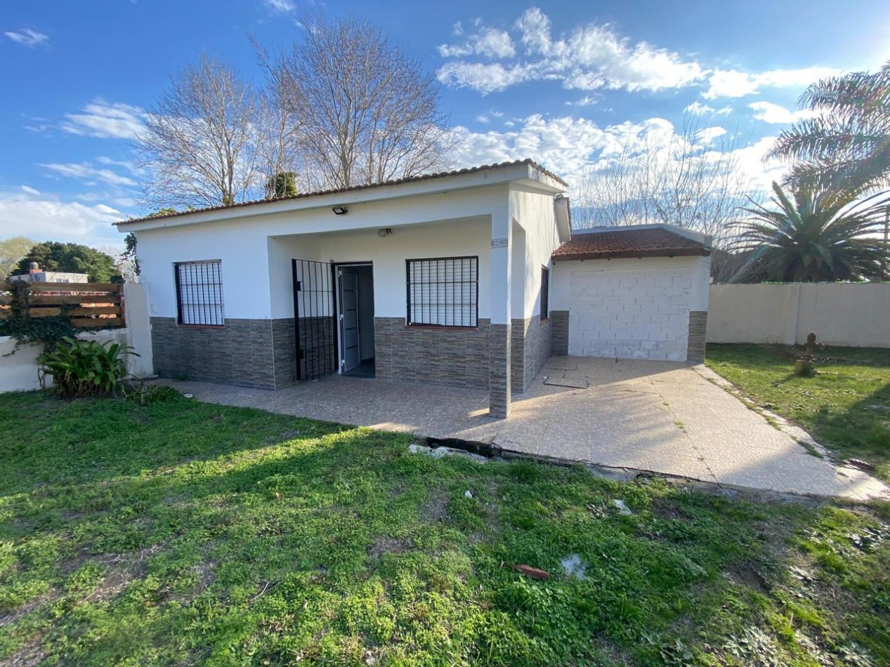 VENTA EN LA COSTA CASA DE 3 AMBIENTES , GRAN OPORTUNIDAD!