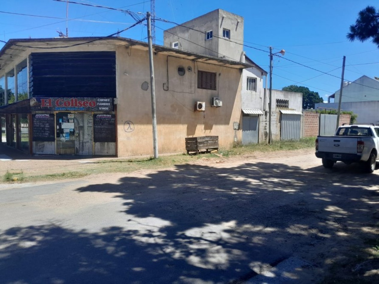 ALQUILO/VENDO EN LA COSTA  LOCAL 210m2 C/IMPORTANTE VIDRIERA EN ESQUINA, APTO TODO RUBRO, OPORTUNIDAD