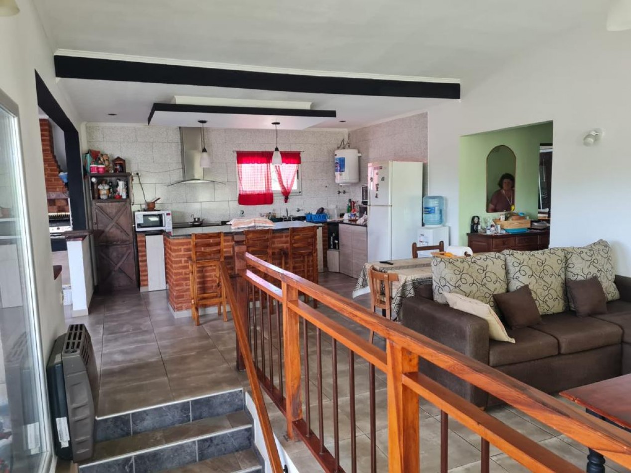 VENDE EN LA COSTA LOCAL CON VIVIENDA APTO LOGISTICA, DEPOSITO, COMERCIO, INDUSTRIA