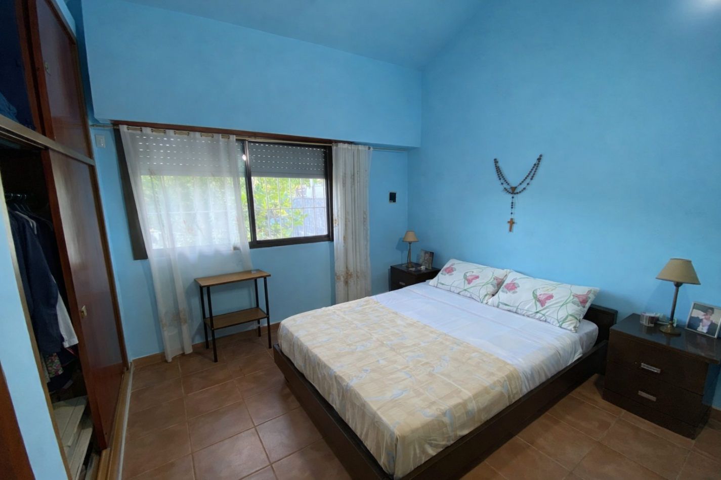 VENTA EN SANTA TERESITA, CASA DE 100M2 SOBRE LOTE DE 12X50 CON GAS NATURAL