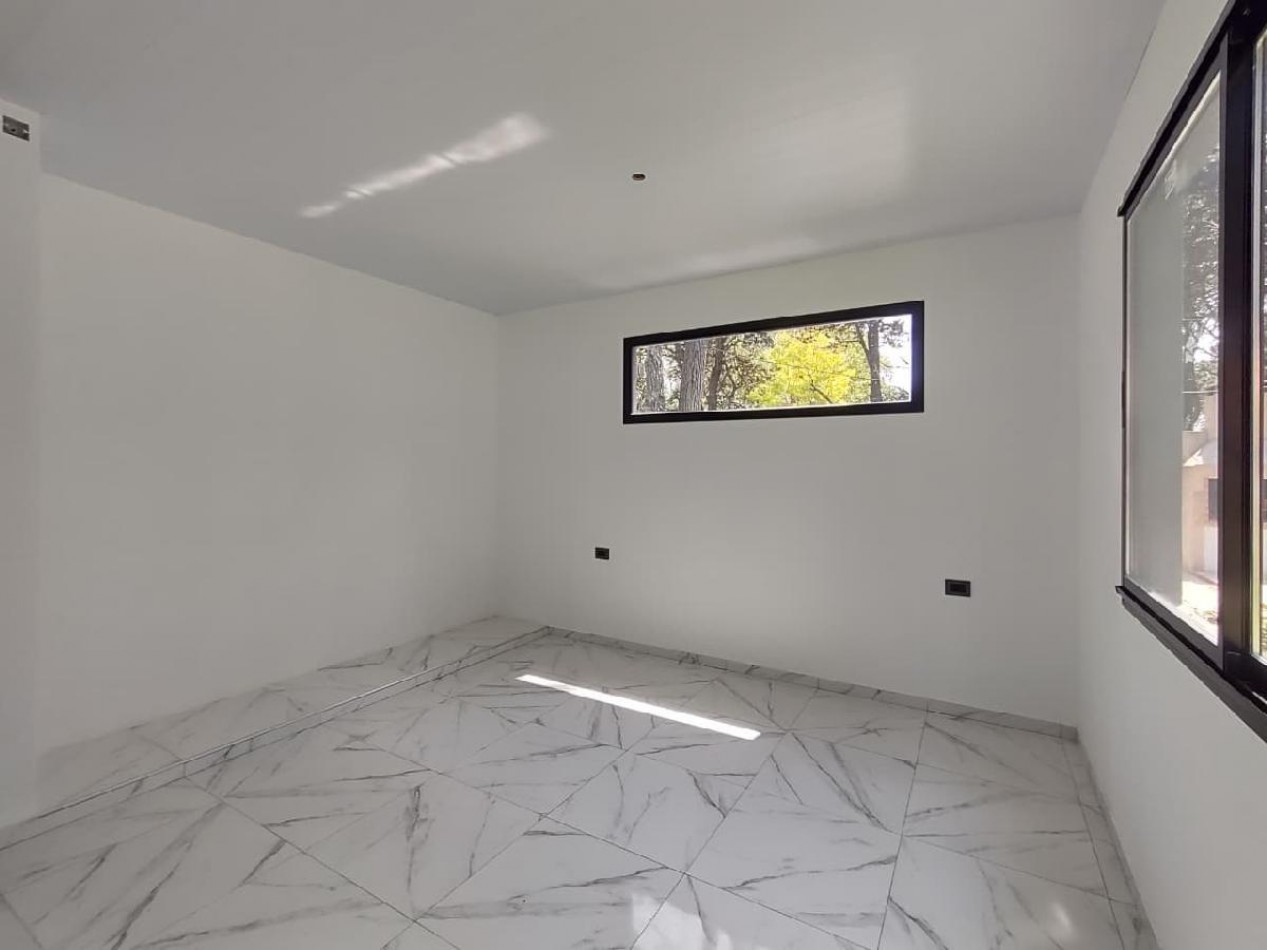 CASA EN VENTA EN COSTA DEL ESTE, A ESTRENAR