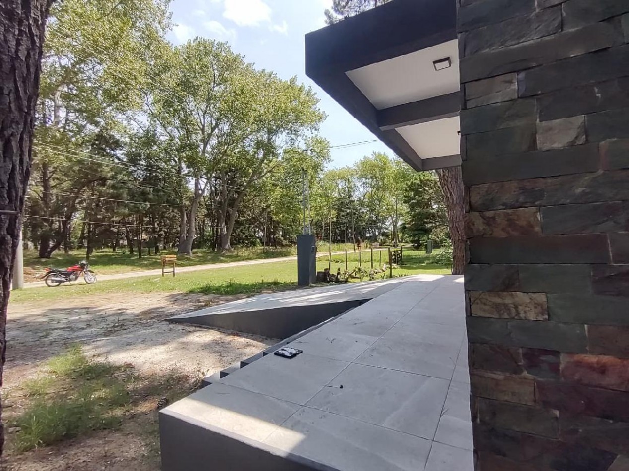 CASA EN VENTA EN COSTA DEL ESTE, A ESTRENAR