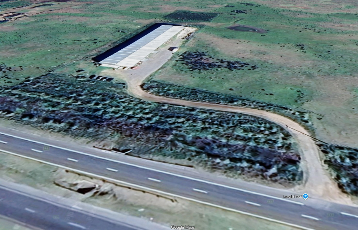 VENDE EN LA COSTA SOBRE RUTA 11, IMPORTANTE DEPOSITO C/OFICINAS 2000M2