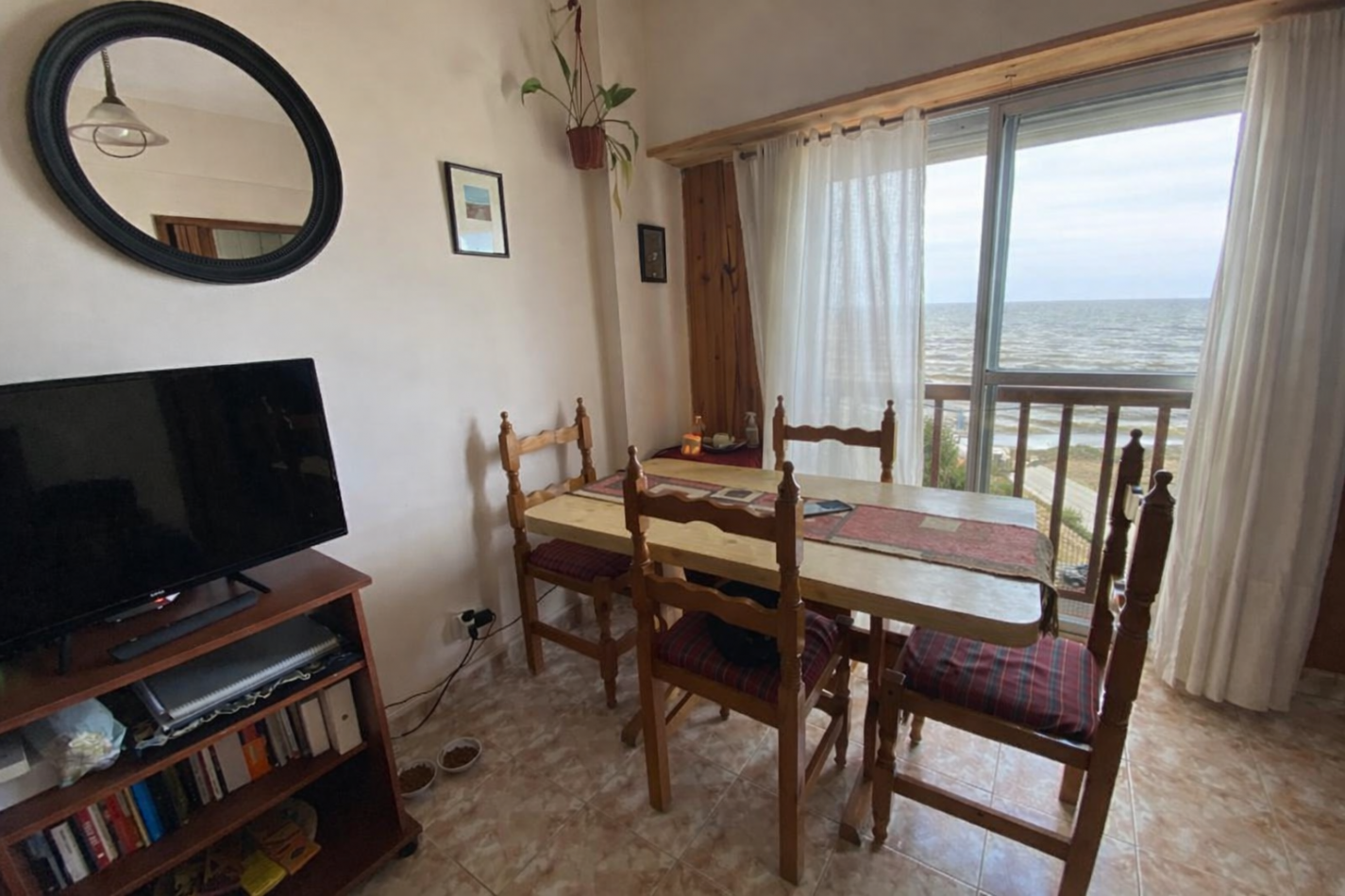 VENTA EN SANTA TERESITA, DEPARTAMENTO FRENTE AL MAR