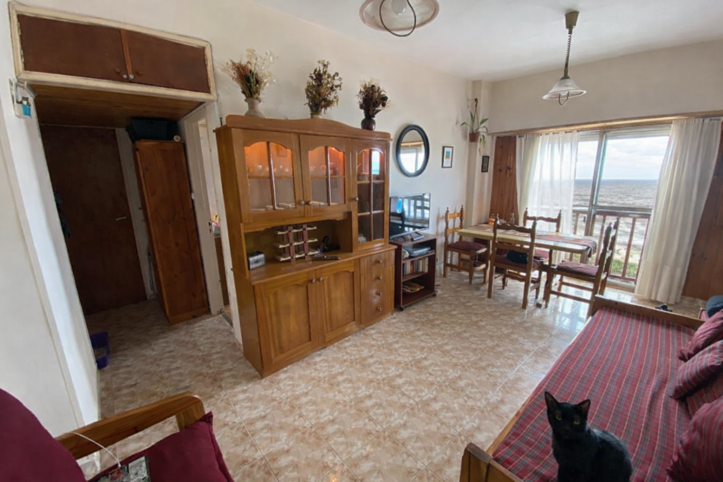 VENTA EN SANTA TERESITA, DEPARTAMENTO FRENTE AL MAR