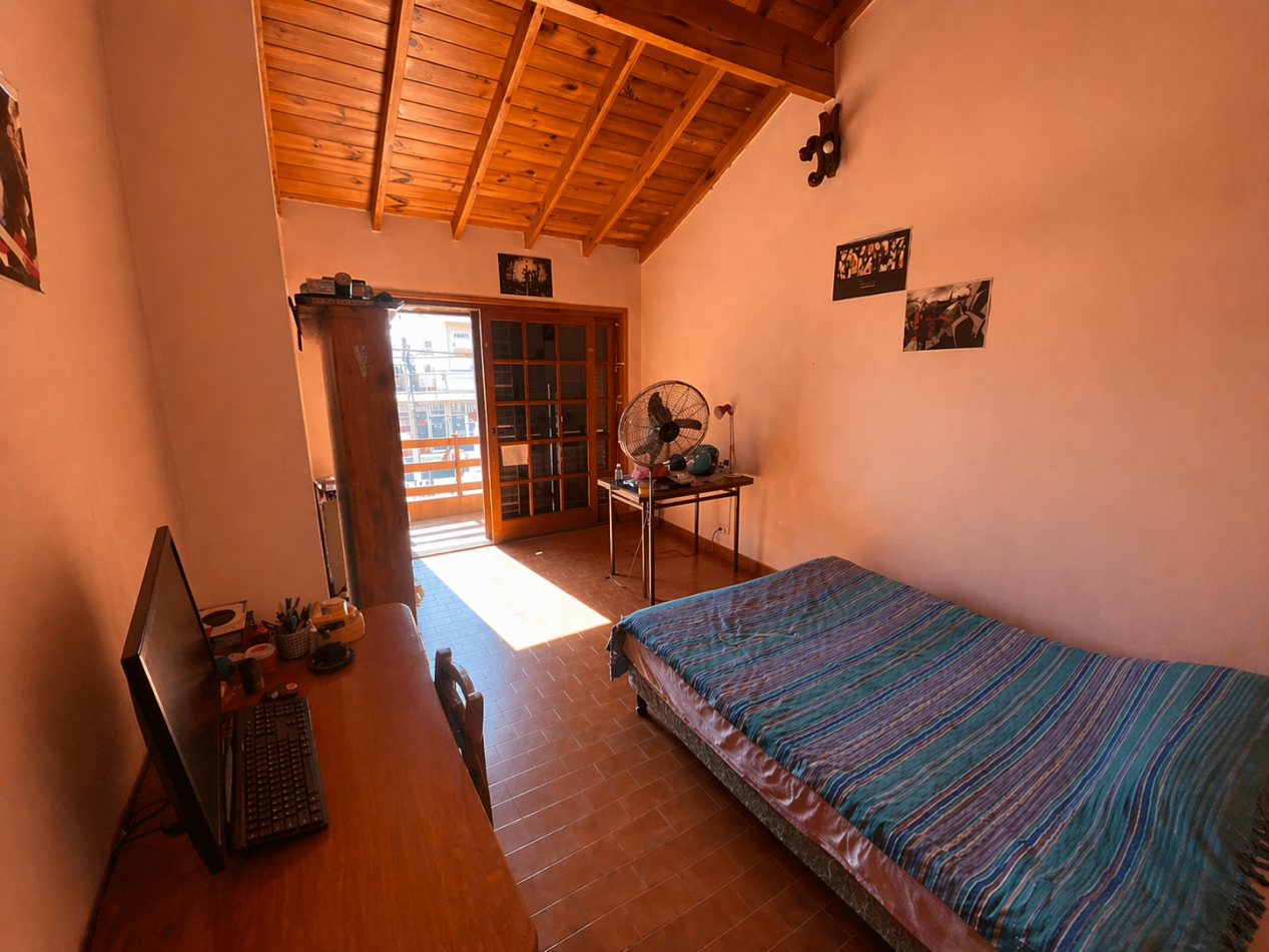 VENTA EN SANTA TERESITA, CASA 5 AMB. EXC UBICACION, S/LOTE 400M2 A ZONA CENTRO ¡OPORTUNIDAD!