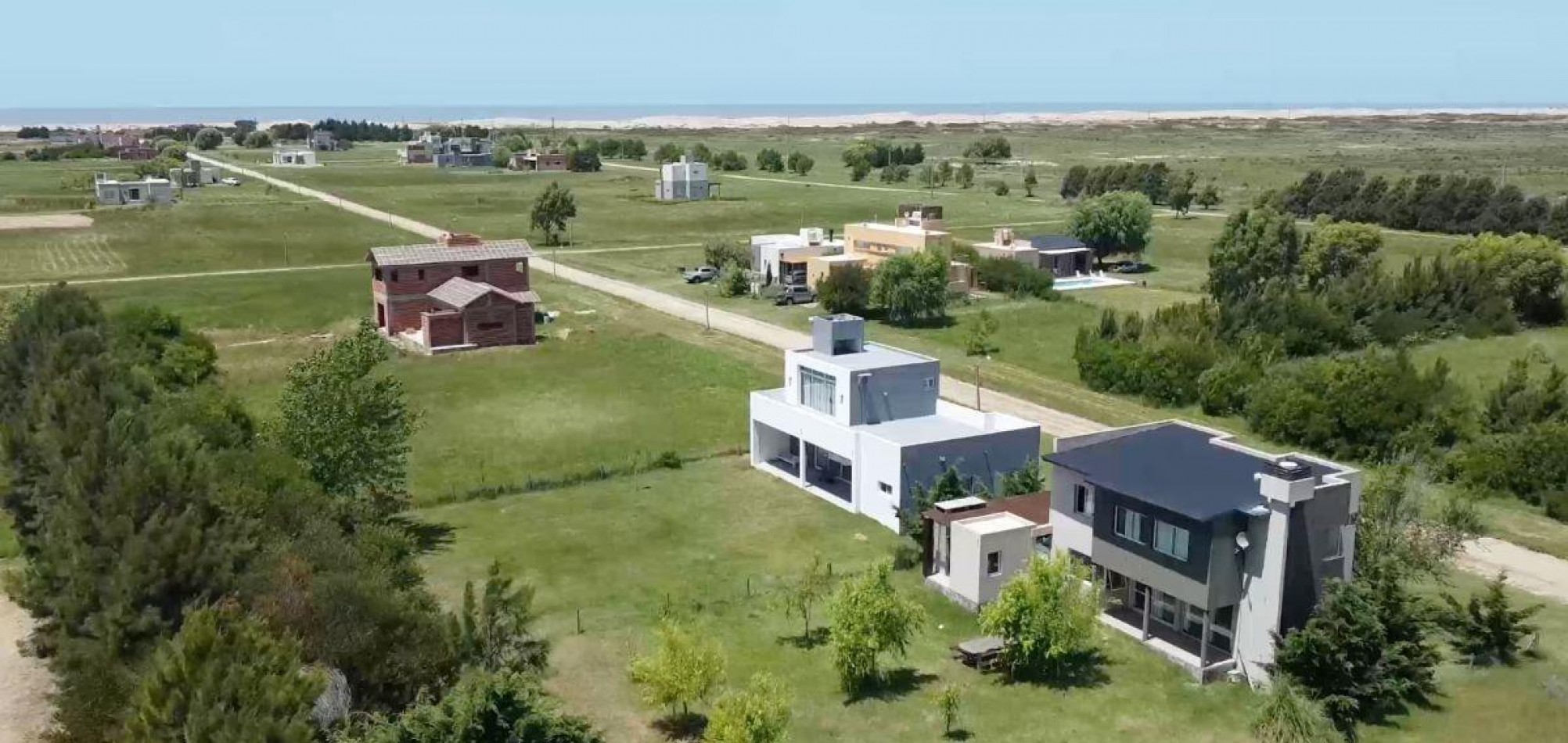 LOTE EN VENTA EN BARRIO KM.314 CONSOLIDADO CON IMPORTANTES AMENITIES