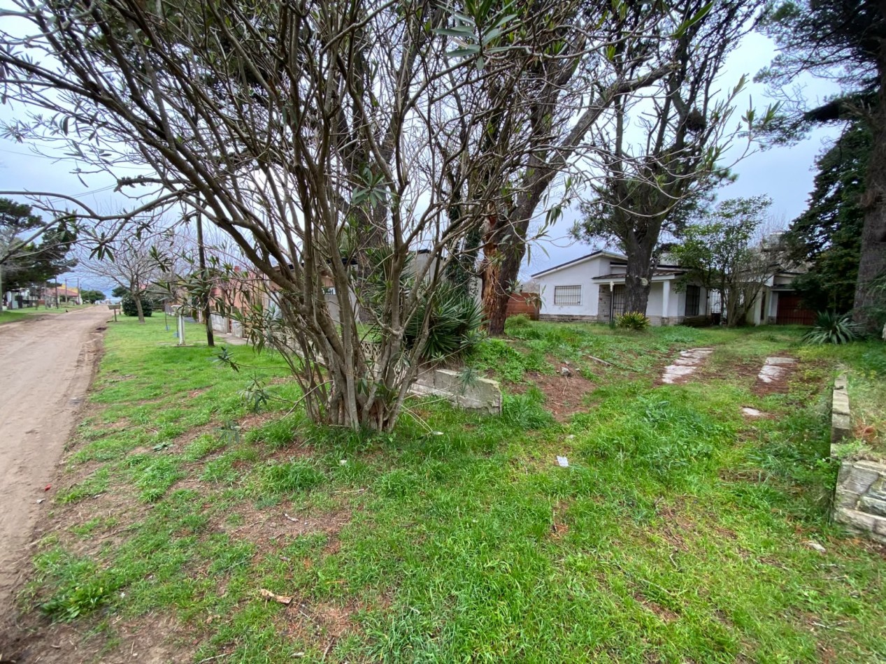CASA EN VENTA EN LAS TONINAS A METROS DEL MAR