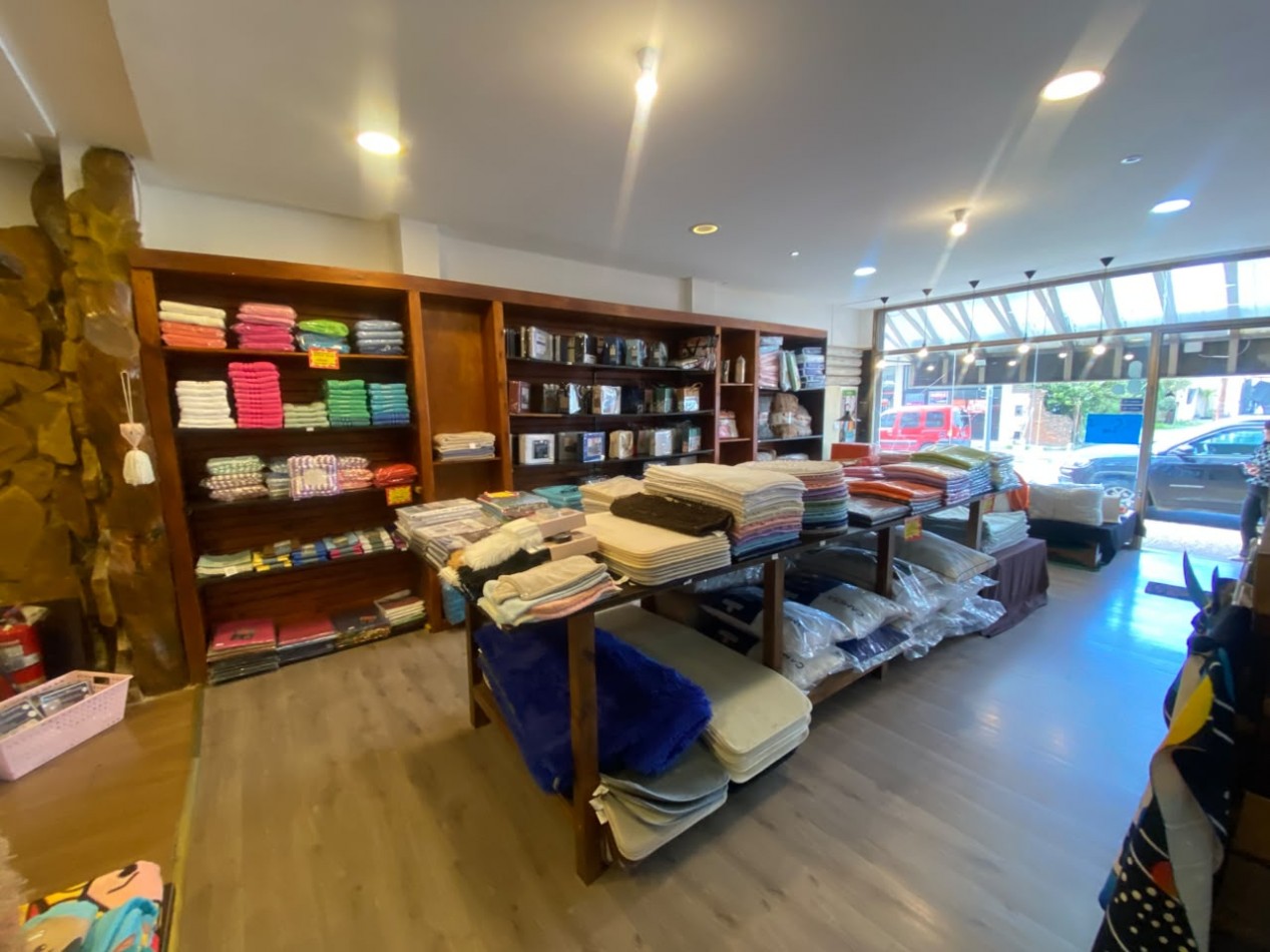 VENTA EN SANTA TERESITA 7 LOCALES EN BLOCK - ALTA RENTA, OPORTUNIDAD DE INVERSION EN PLENO CENTRO