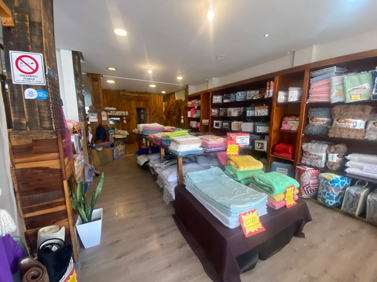 VENTA EN SANTA TERESITA 7 LOCALES EN BLOCK - ALTA RENTA, OPORTUNIDAD DE INVERSION EN PLENO CENTRO