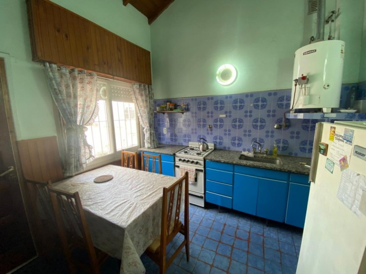 ALQUILER EN SANTA TERESITA REGIO TRIPLEX, CERCA DEL MAR C/ COCHERA Y GAS NATURAL