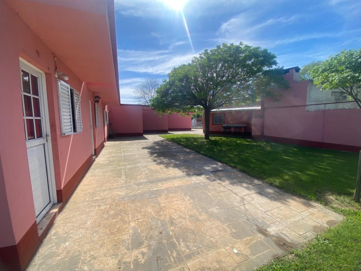 VENTA SANTA DEPARTAMENTOS EN BLOCK CON PARQUE + CASA, IDEAL RENTA