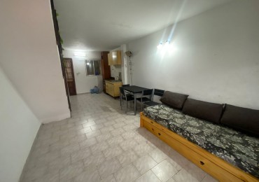 ALQUILER ANUAL, DUPLEX 3 AMB, CON ESPACIO PARA AUTO